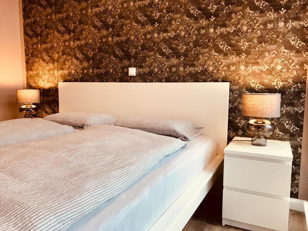 Casa Rehse I Loft-Apartment I Kostenlos Parken & Wlan I Self-Check-In I Oepnv I 65Zoll-Tv Erfurt Luaran gambar