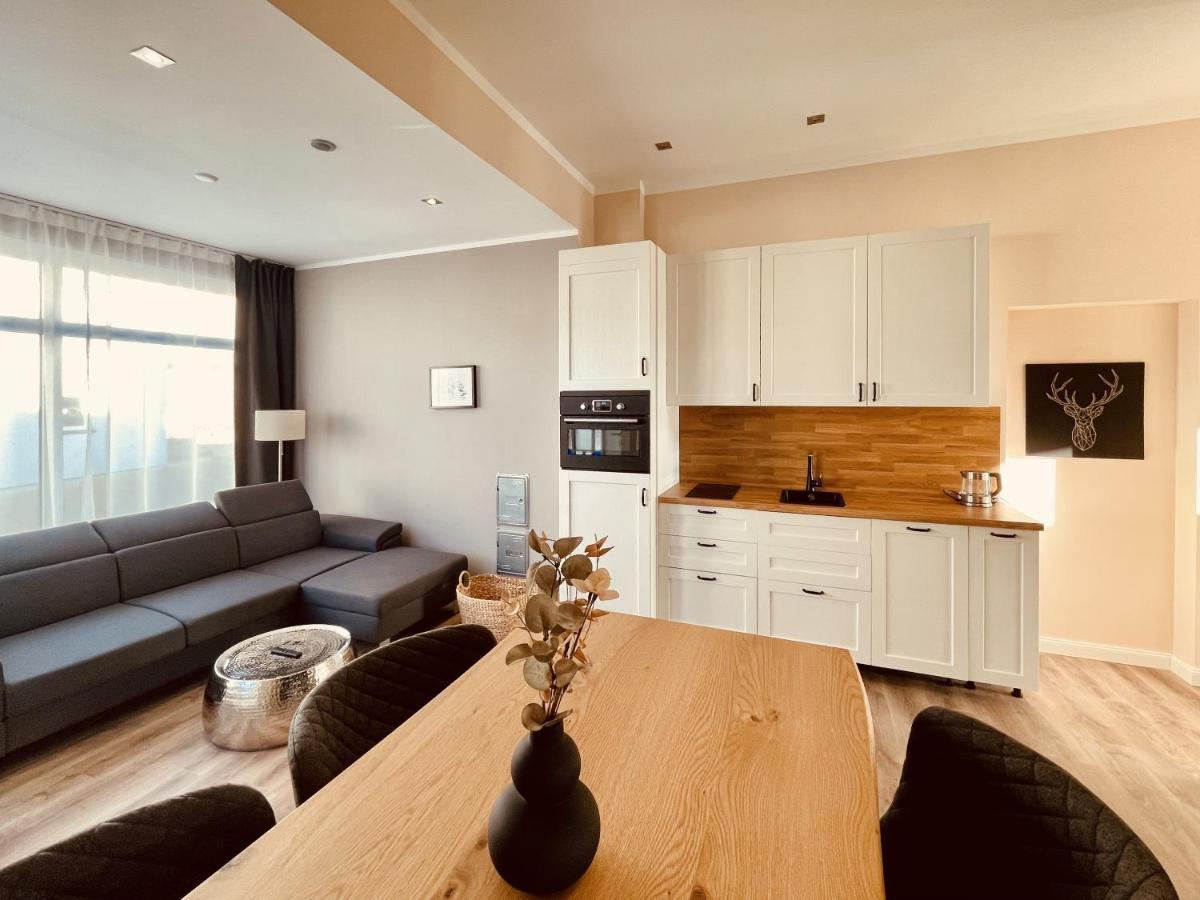 Casa Rehse I Loft-Apartment I Kostenlos Parken & Wlan I Self-Check-In I Oepnv I 65Zoll-Tv Erfurt Luaran gambar