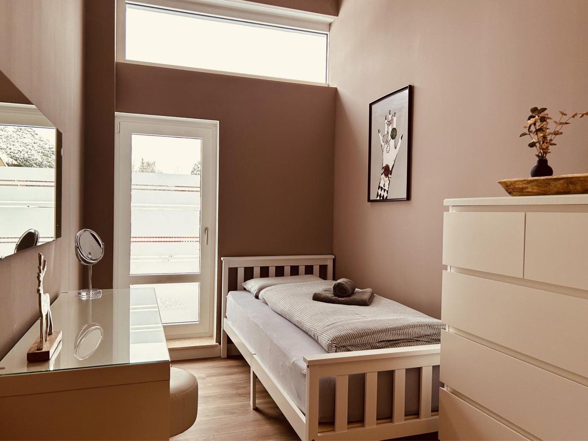 Casa Rehse I Loft-Apartment I Kostenlos Parken & Wlan I Self-Check-In I Oepnv I 65Zoll-Tv Erfurt Luaran gambar