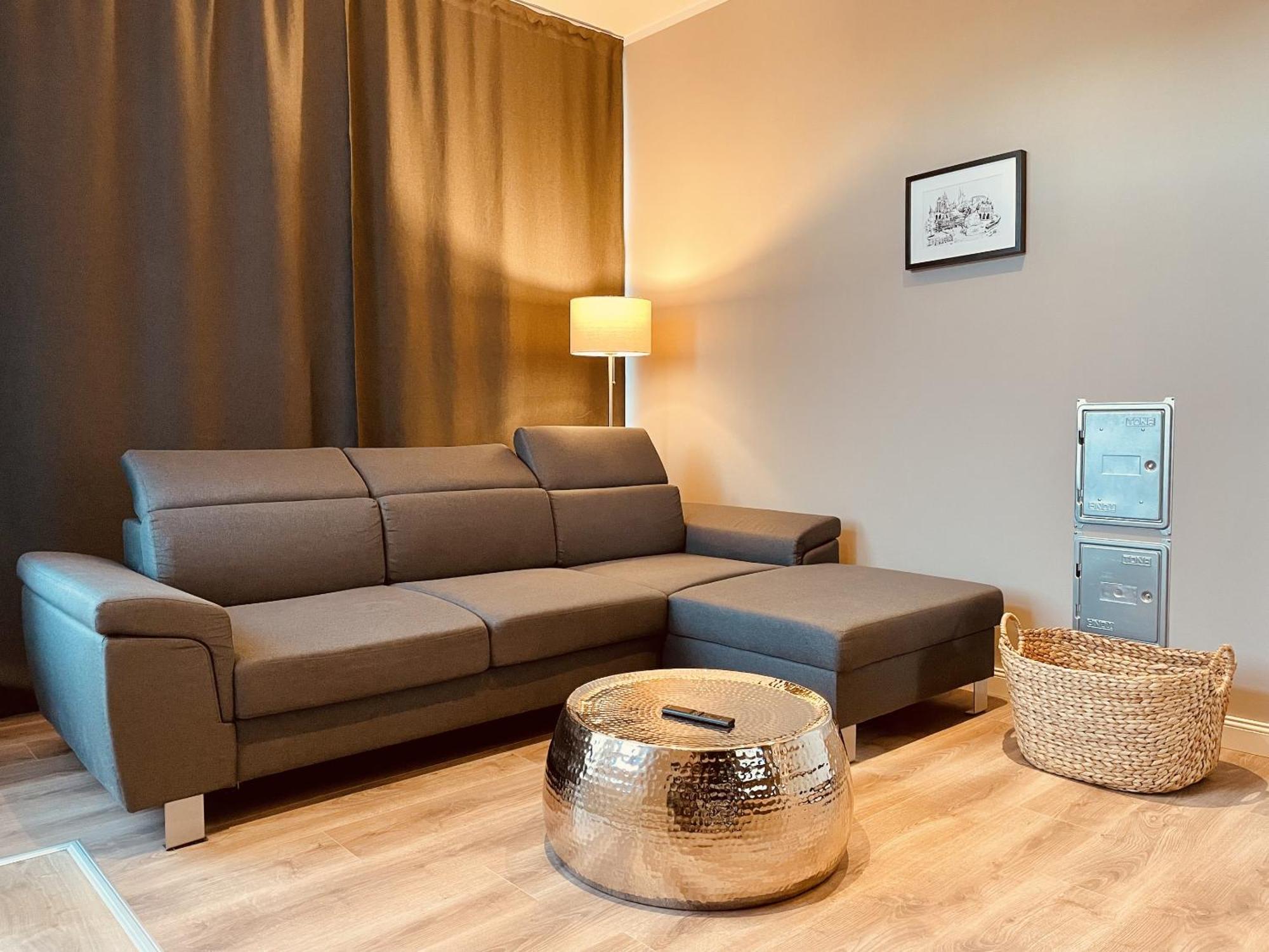 Casa Rehse I Loft-Apartment I Kostenlos Parken & Wlan I Self-Check-In I Oepnv I 65Zoll-Tv Erfurt Luaran gambar