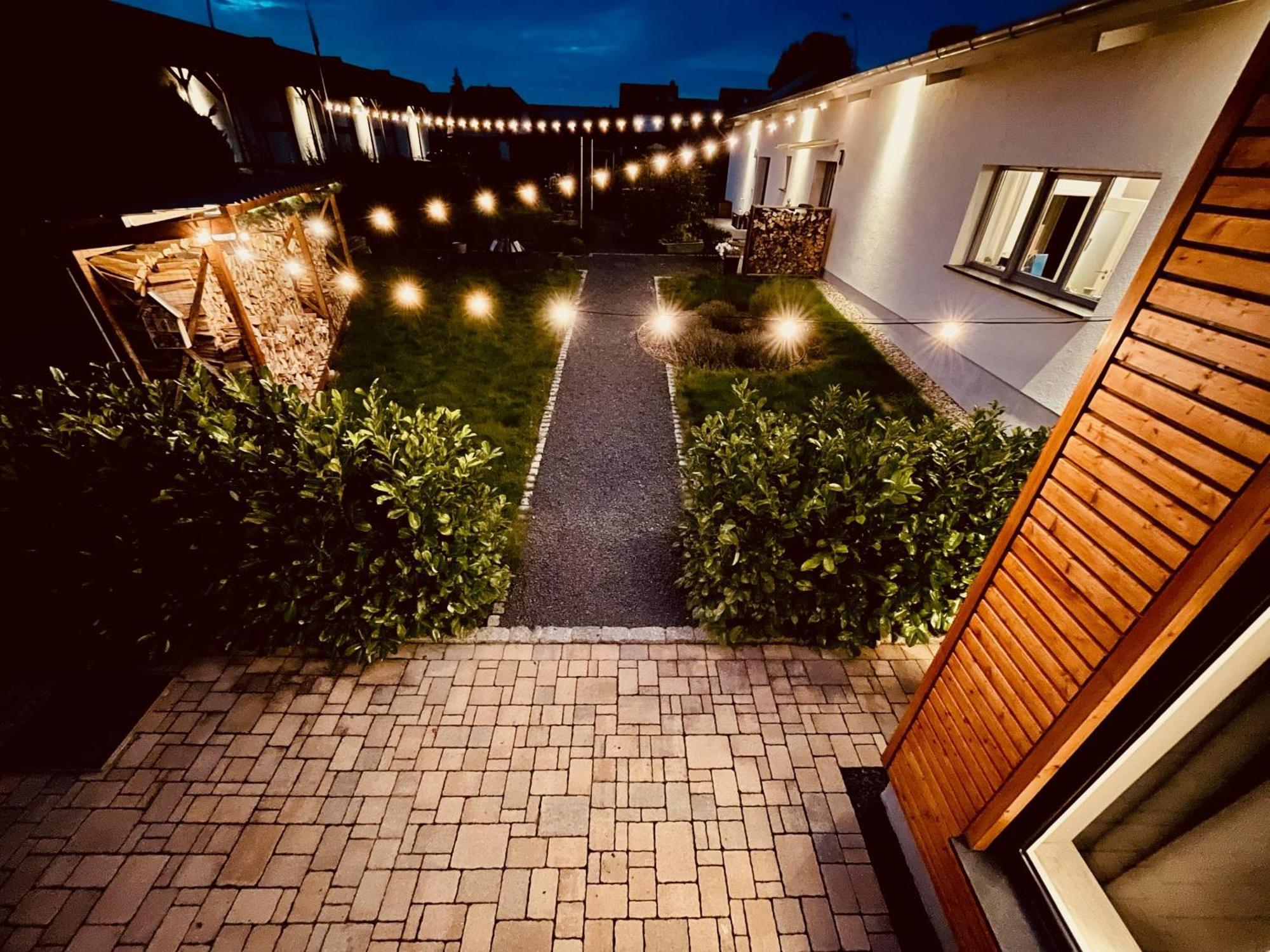 Casa Rehse I Loft-Apartment I Kostenlos Parken & Wlan I Self-Check-In I Oepnv I 65Zoll-Tv Erfurt Luaran gambar